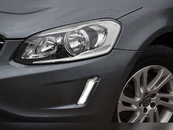 Used Volvo XC60 2017 for sale - 77432253: Photo