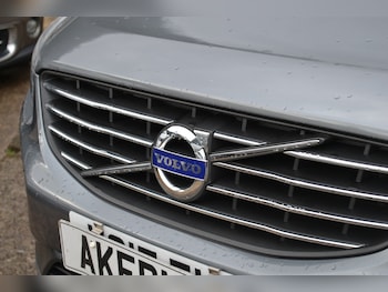 Used Volvo XC60 2017 for sale - 77432253: Photo