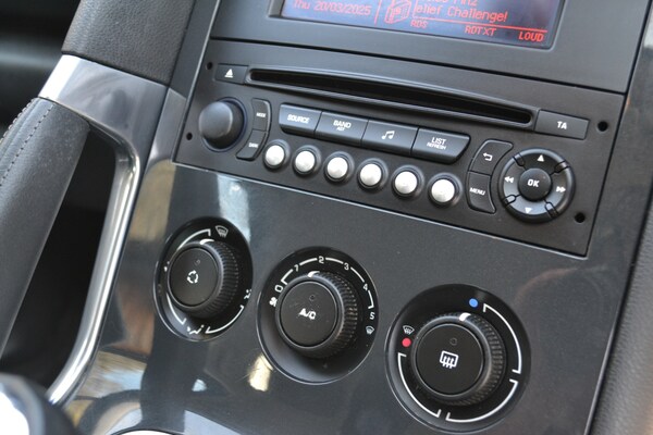Used Peugeot 3008 2015 for sale - 74086852: Photo 16
