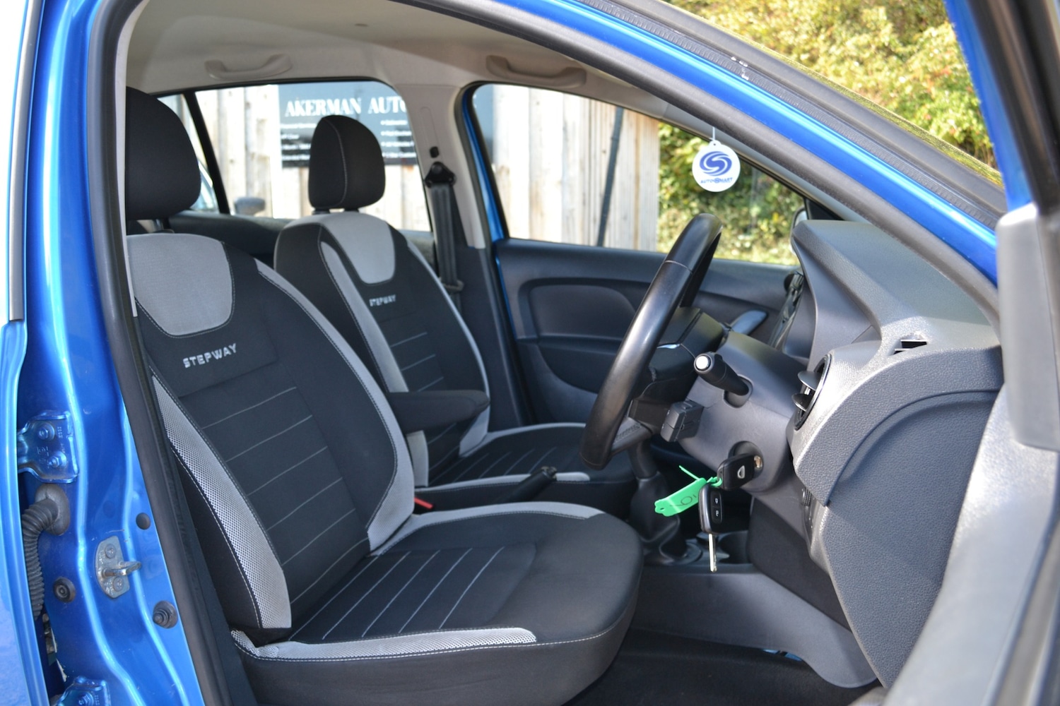 Used Dacia Sandero Stepway 2016 for sale - 76011876: Photo 14