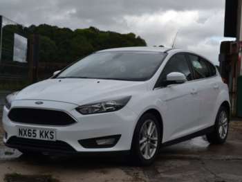 2015 (65) 1L Zetec 5dr