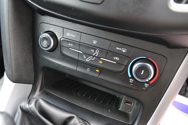 Used Ford Focus 2015 for sale - 72378170: Photo 21