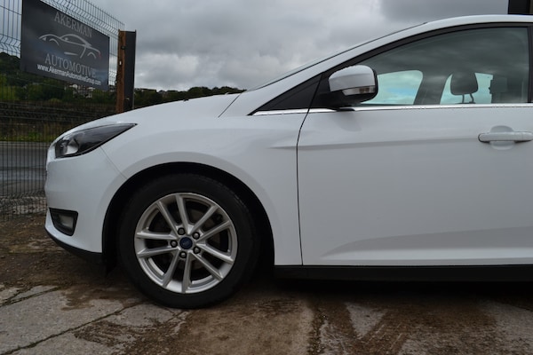 Used Ford Focus 2015 for sale - 72378170: Photo 4