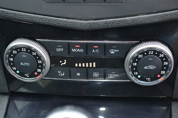 Used Mercedes-Benz C-Class 2008 for sale - 76194053: Photo 19