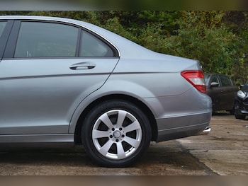 Used Mercedes-Benz C-Class 2008 for sale - 76194053: Photo 4
