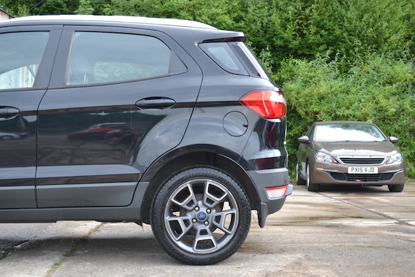 Used Ford Ecosport 2015 for sale - 74961395: Photo 3
