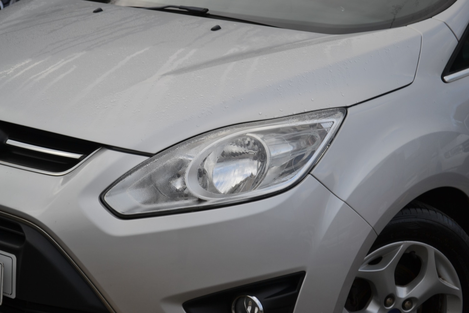 Used Ford C-Max 2014 for sale - 76736492: Photo 2