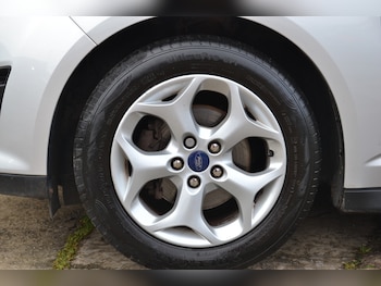 Used Ford C-Max 2014 for sale - 76736492: Photo