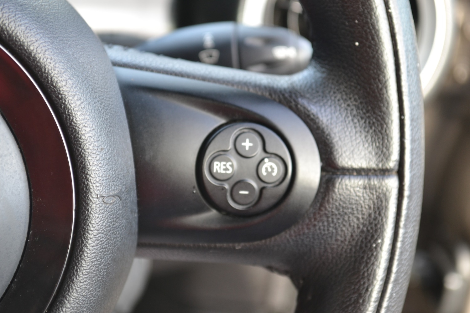 Used MINI Convertible 2013 for sale - 76449429: Photo 17