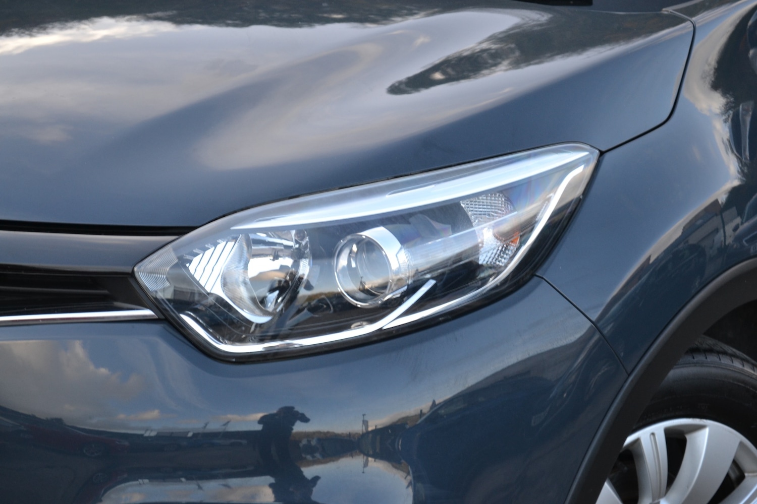 Used Renault Captur 2013 for sale - 76324489: Photo 2