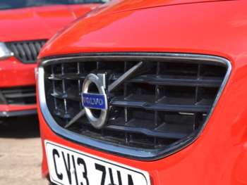 Used Volvo V40 2013 for sale - 74829901: Photo