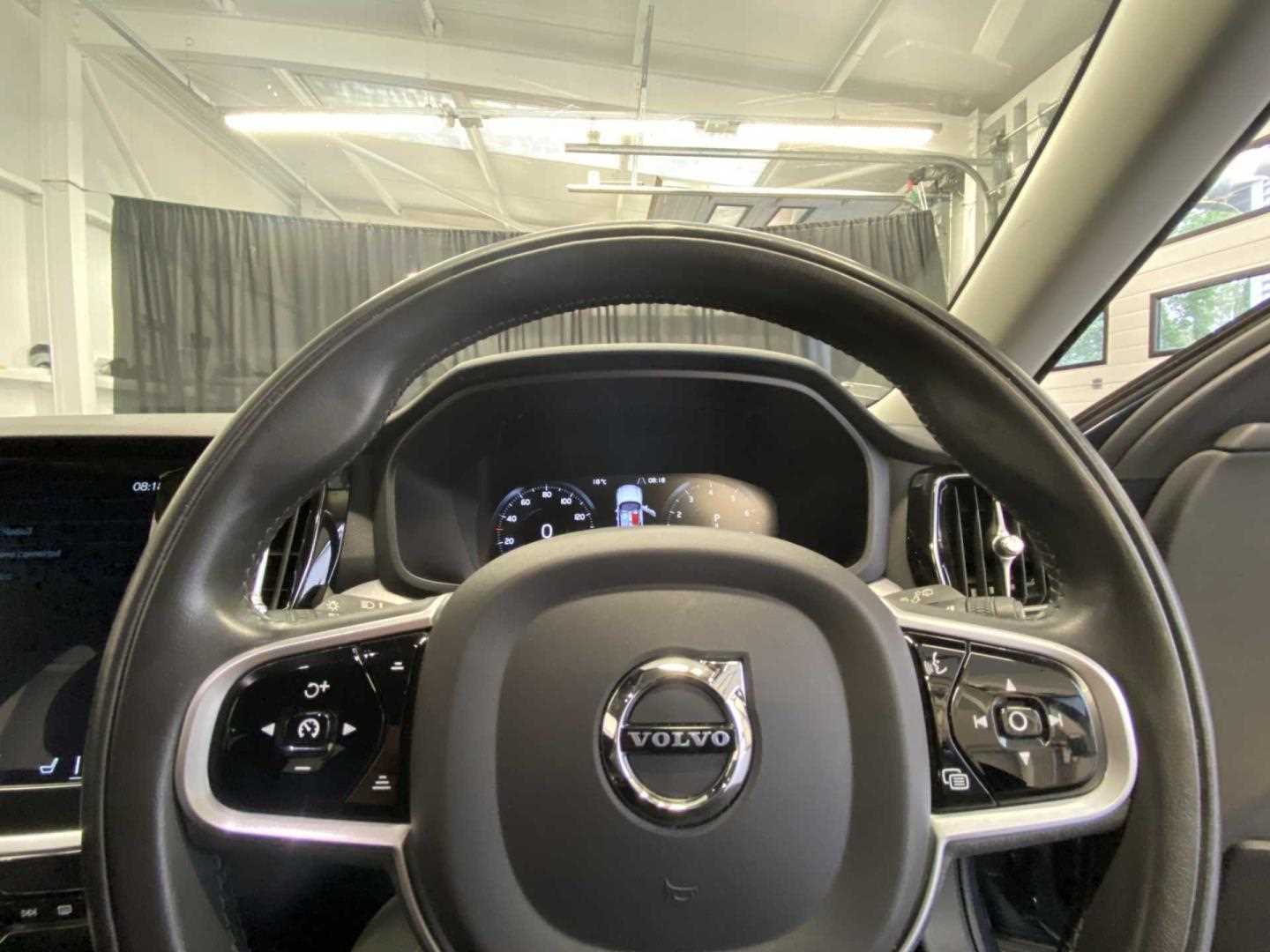 Vehicle 33