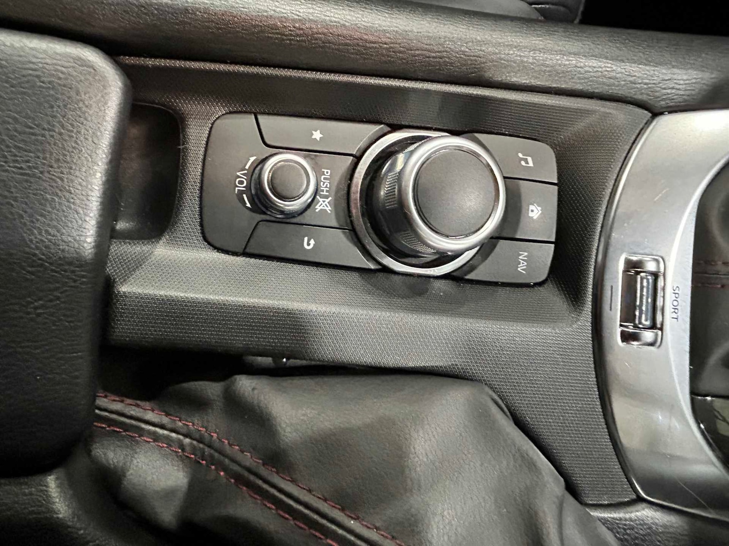 Used Mazda MX-5 2018 for sale - 77810751: Photo 29