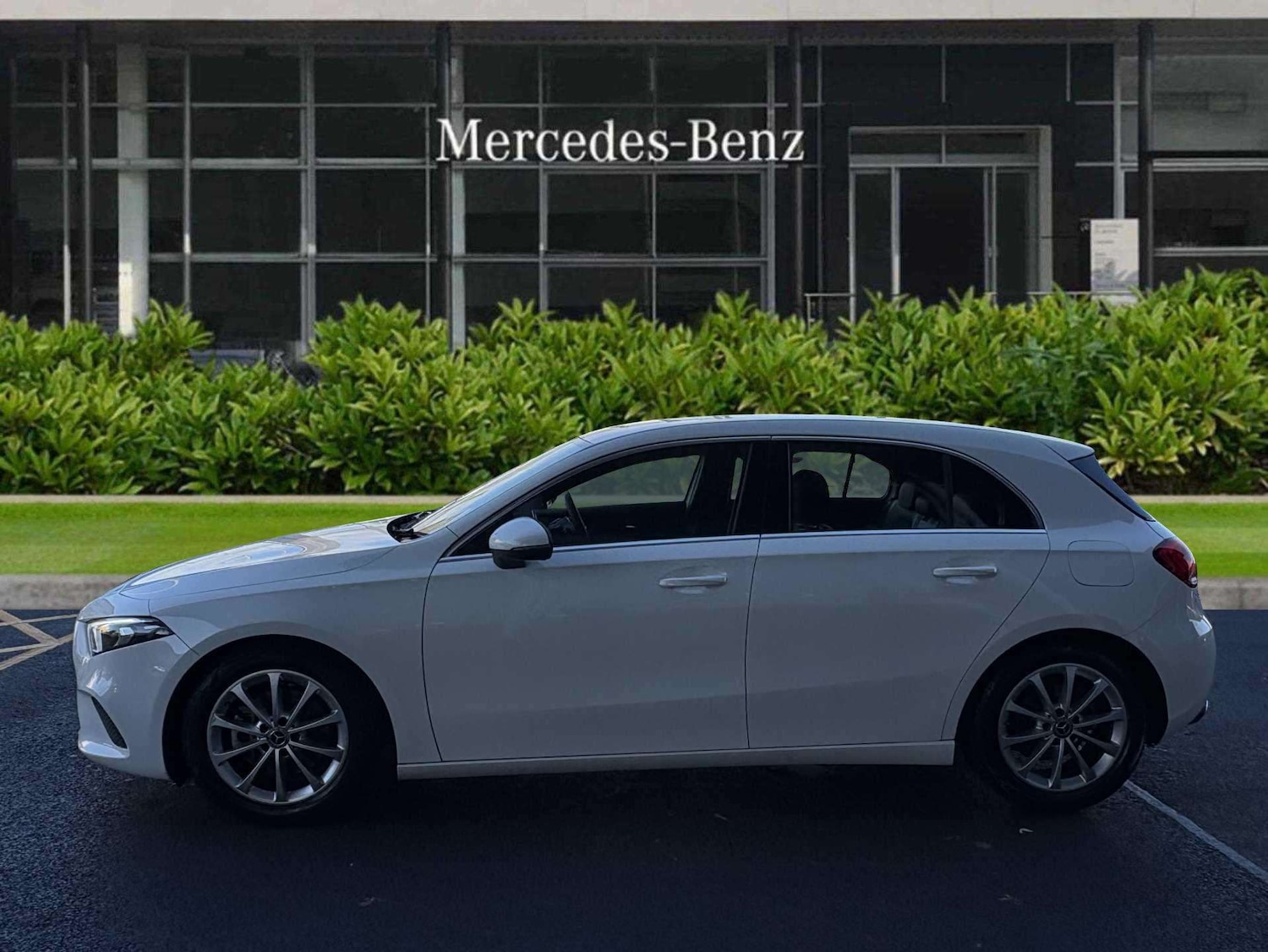 Used Mercedes-Benz A-Class 2019 for sale - 76460140: Photo 5