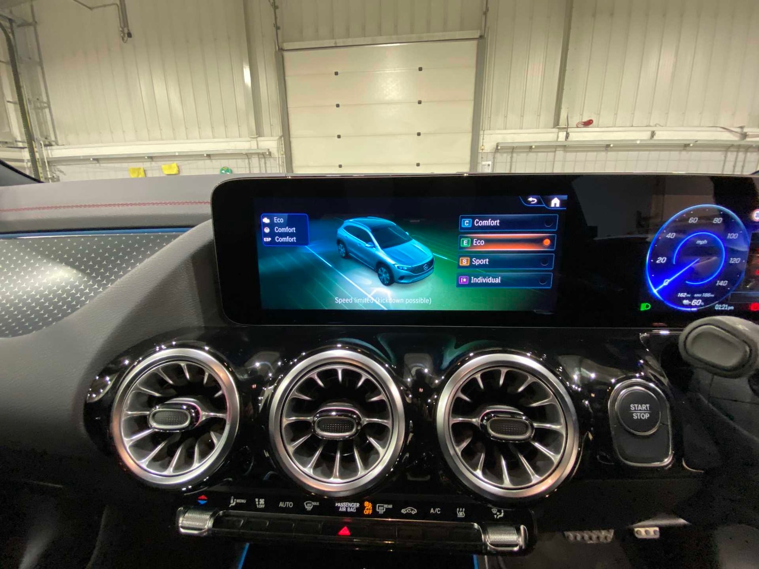 Used Mercedes-Benz EQA 2025 for sale - 77134927: Photo 33