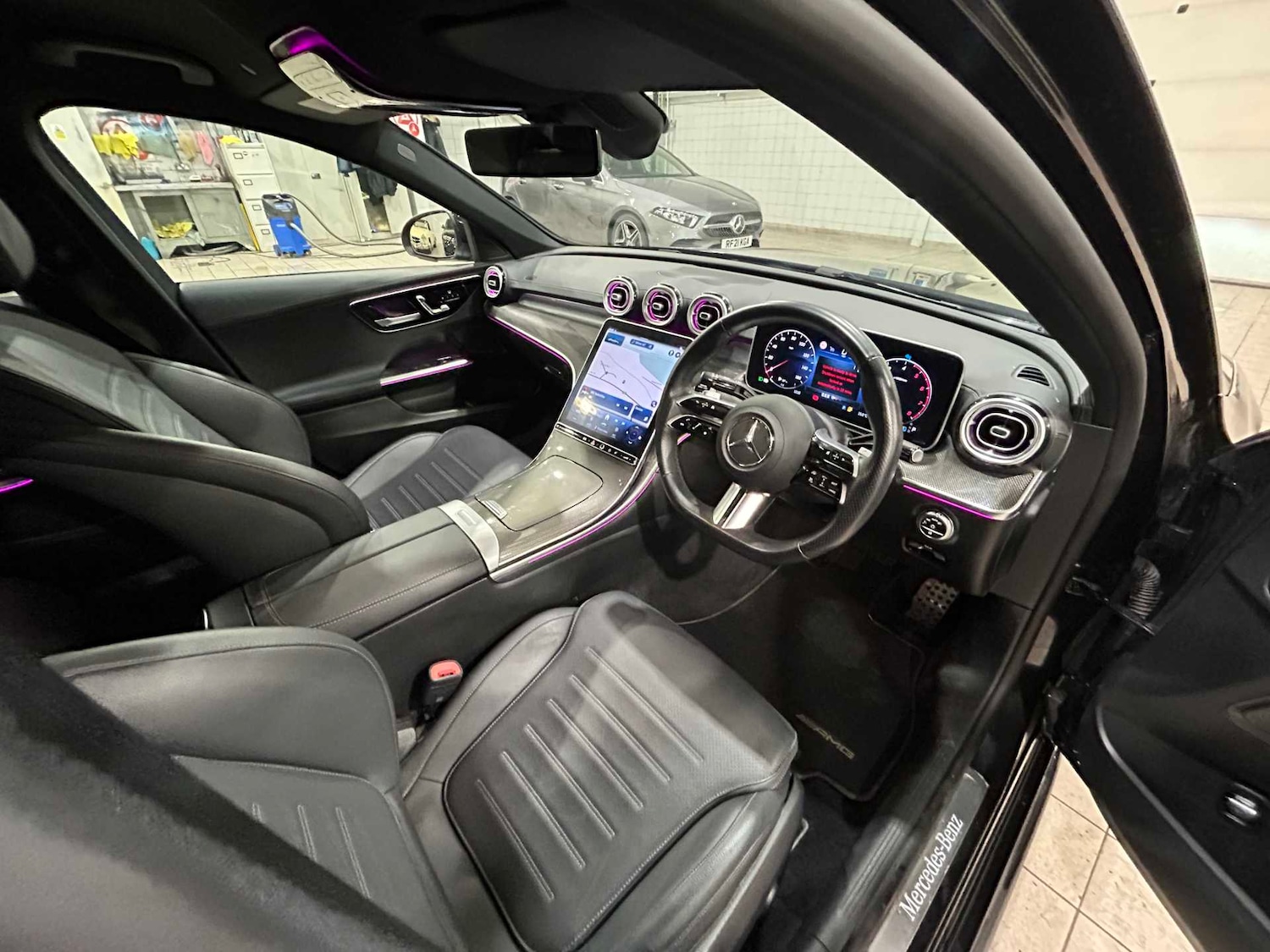 Used Mercedes-Benz C Class 2024 for sale - 77638474: Photo 18