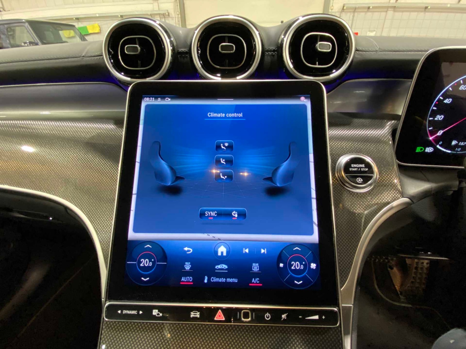 Used Mercedes-Benz GLC 2023 for sale - 77068642: Photo 31