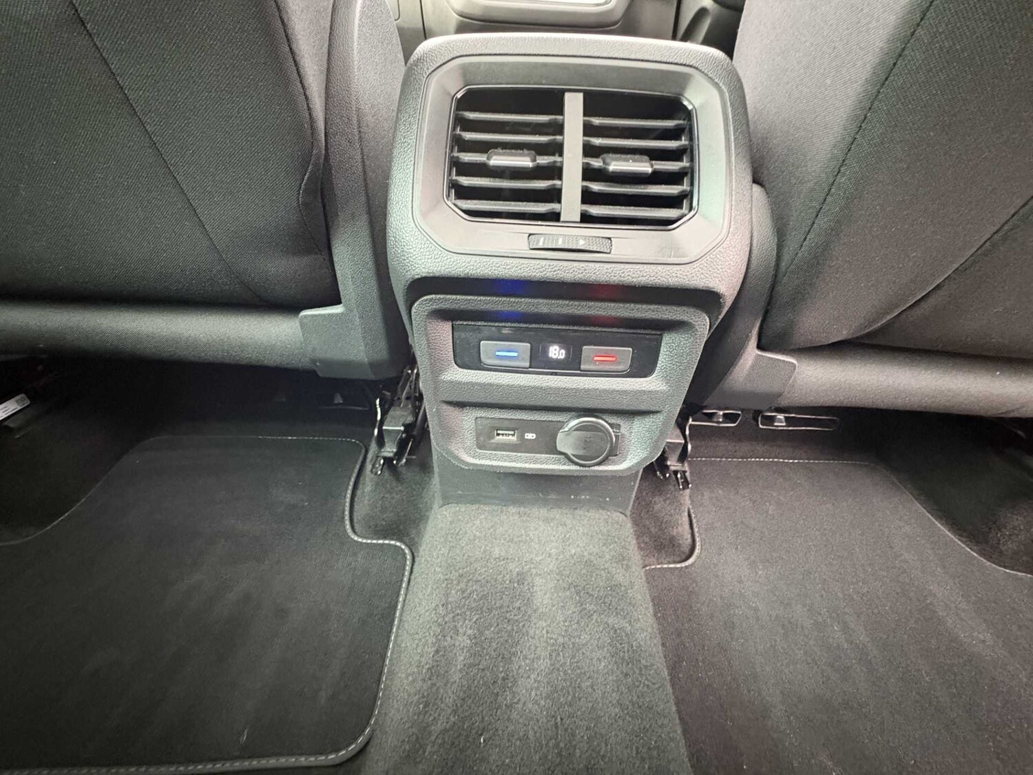 Used Volkswagen Tiguan 2021 for sale - 76339663: Photo 18