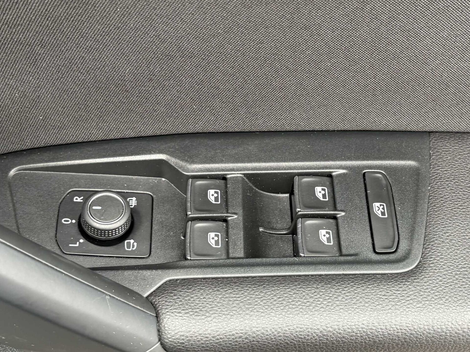 Used Volkswagen Tiguan 2021 for sale - 76339663: Photo 21