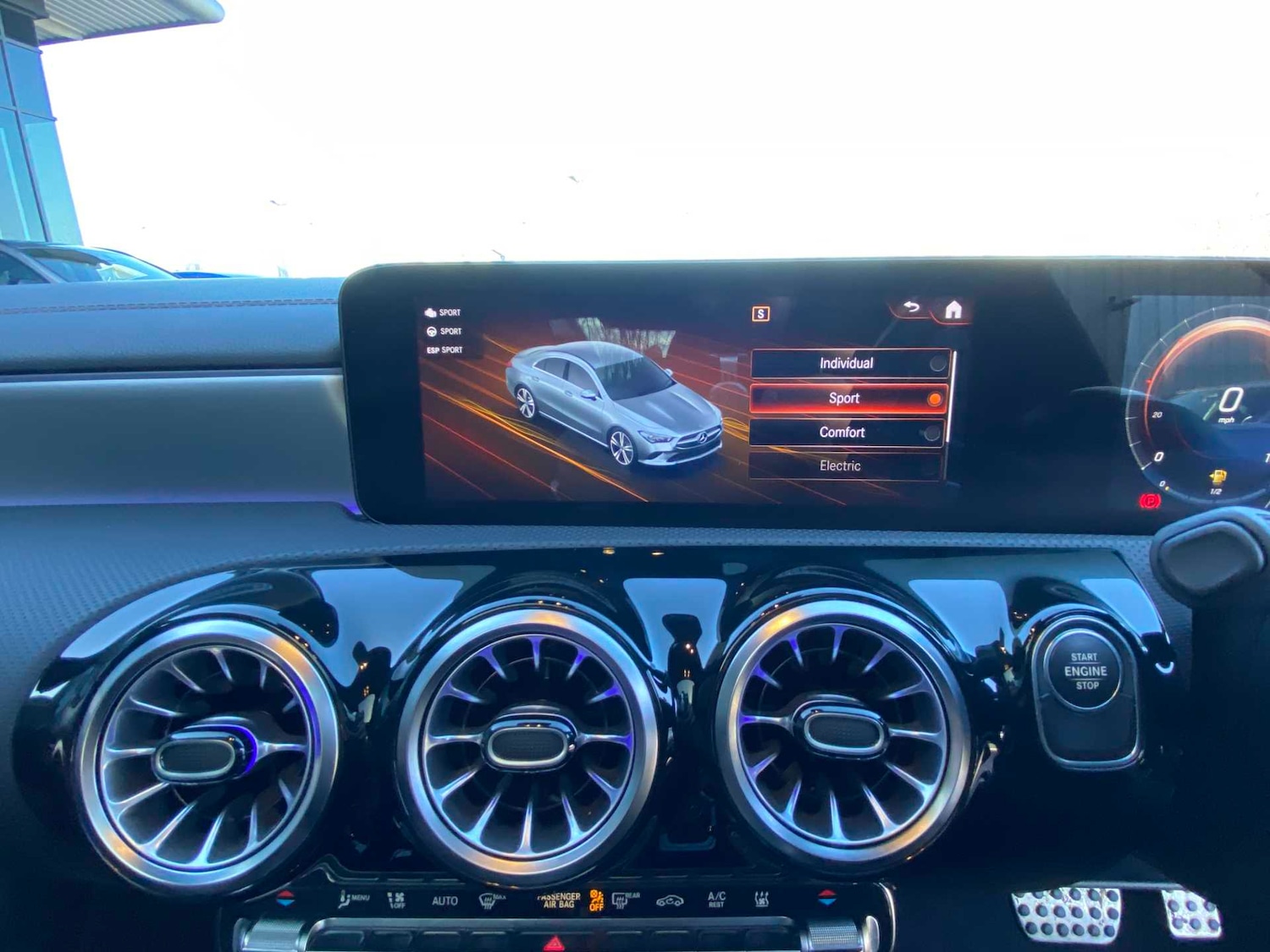 Used Mercedes-Benz CLA 2022 for sale - 77628297: Photo 31