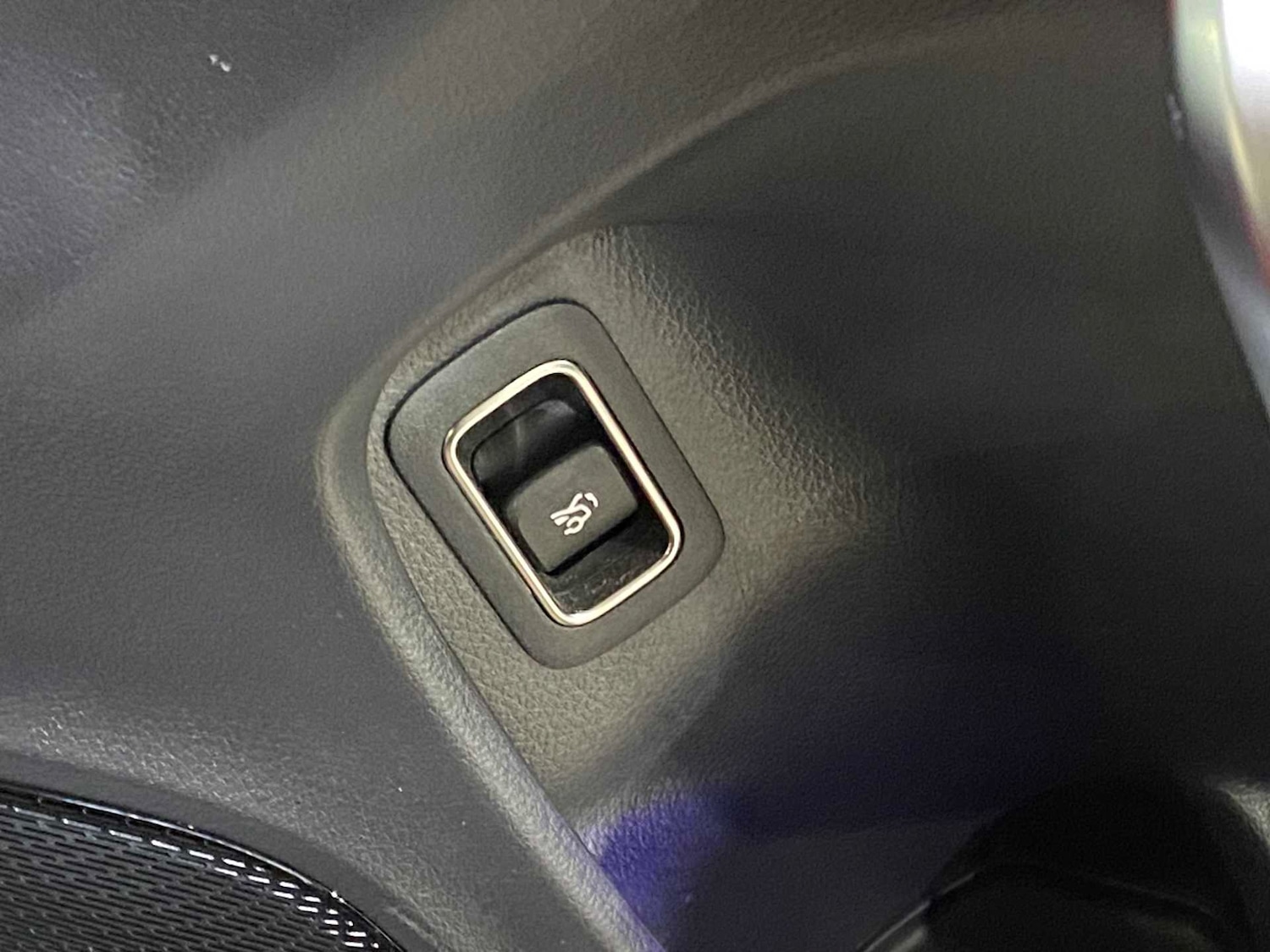 Used Mercedes-Benz CLA 2021 for sale - 77333940: Photo 22