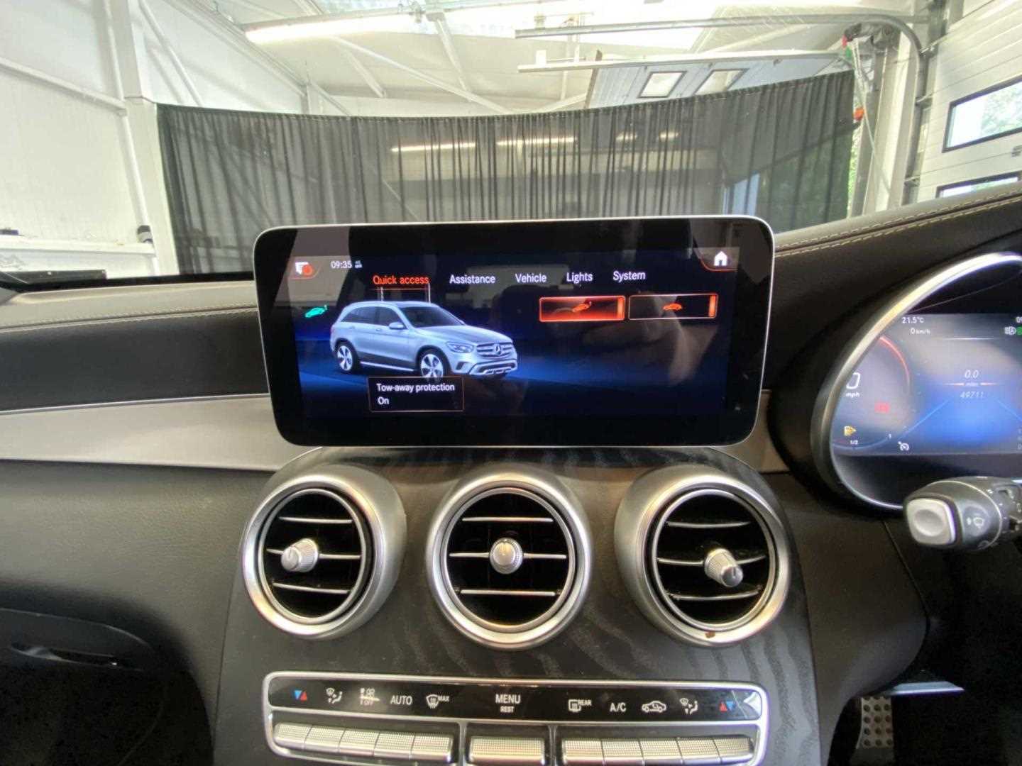 Vehicle 33