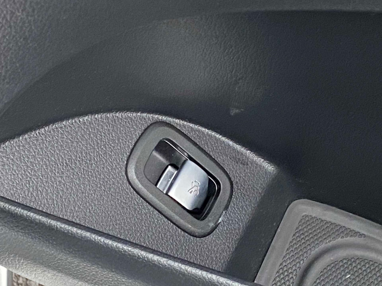 Used Mercedes-Benz GLC 2025 for sale - 77232920: Photo 24