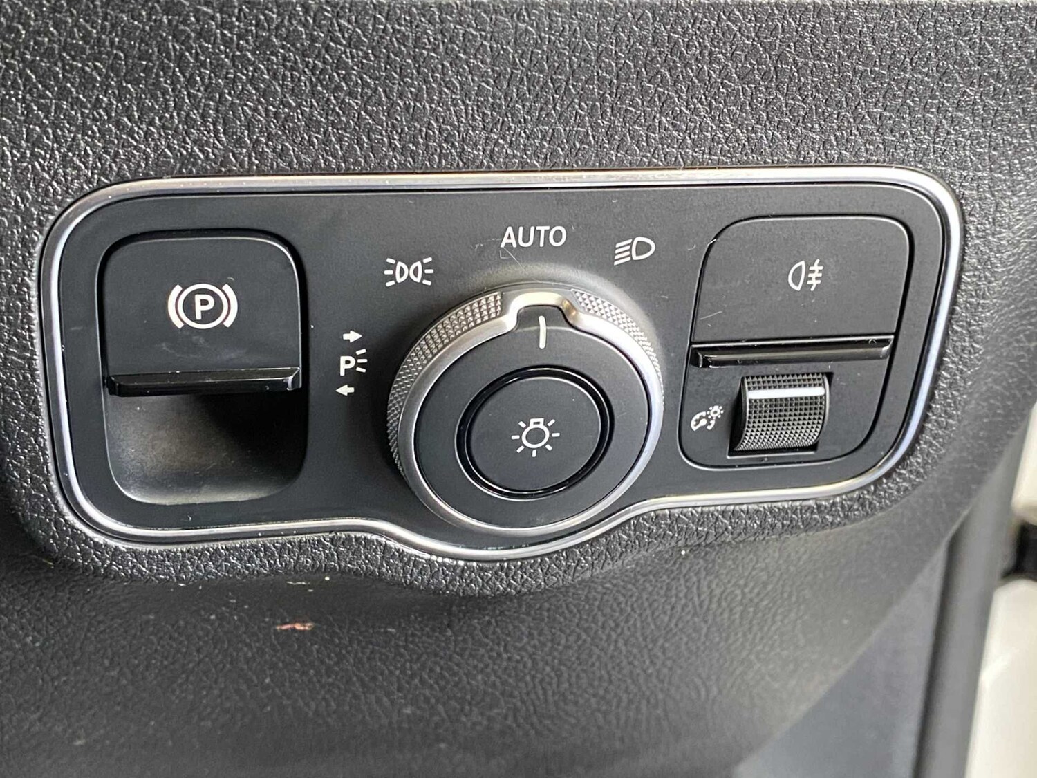 Used Mercedes-Benz GLB 2022 for sale - 75818721: Photo 21