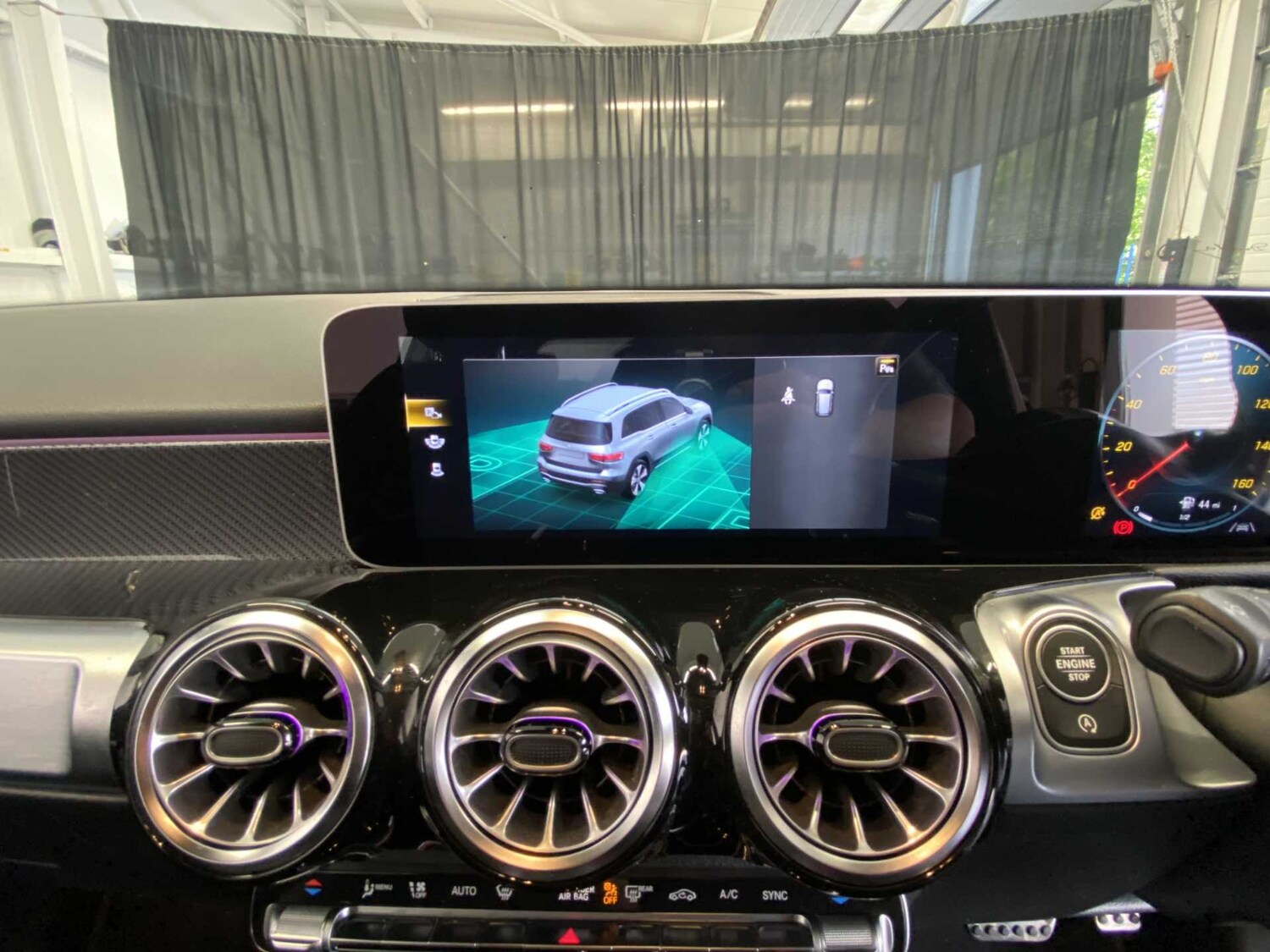 Used Mercedes-Benz GLB 2022 for sale - 75818721: Photo 29