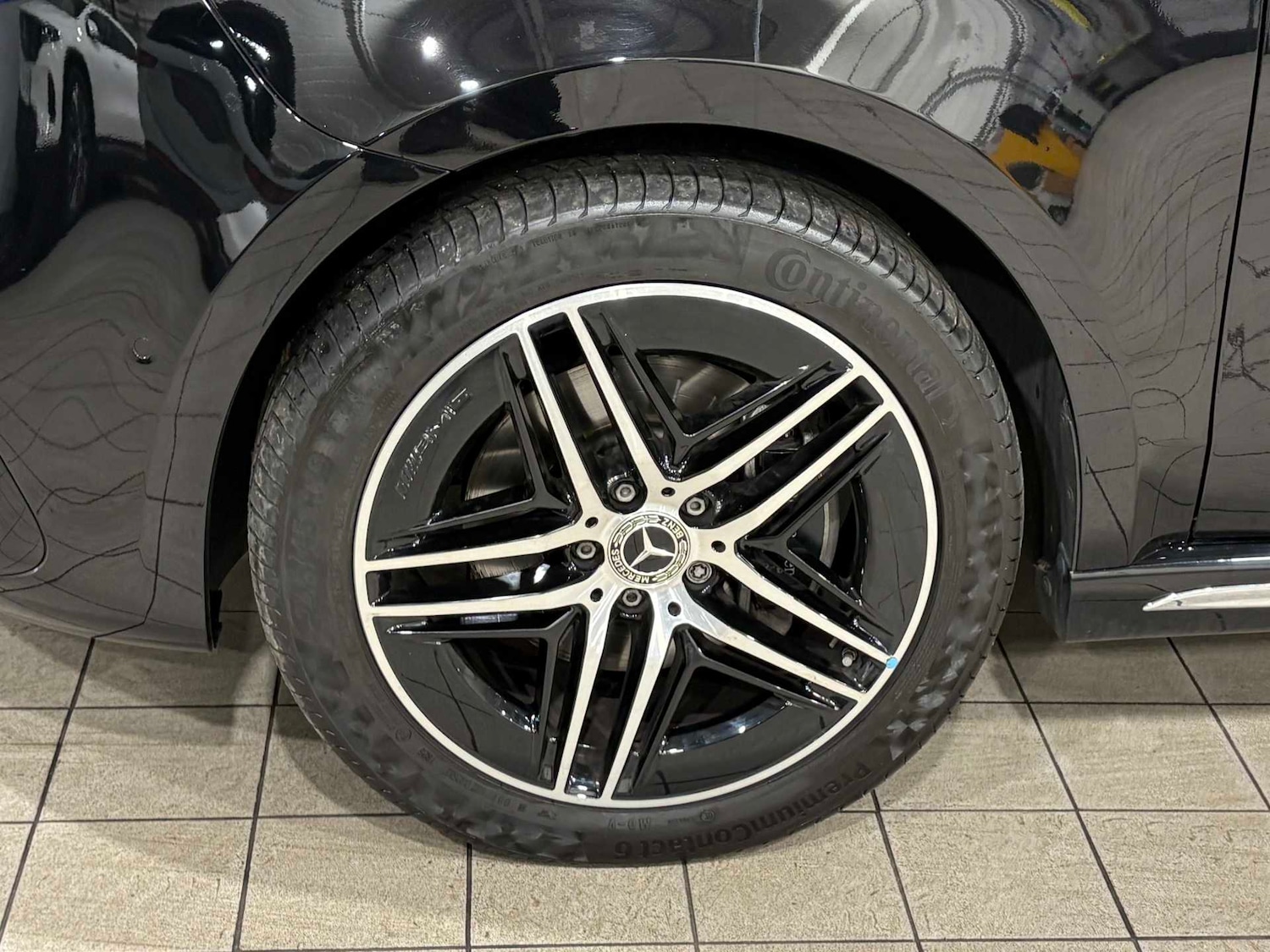 Used Mercedes-Benz V-Class 2025 for sale - 76955308: Photo 12