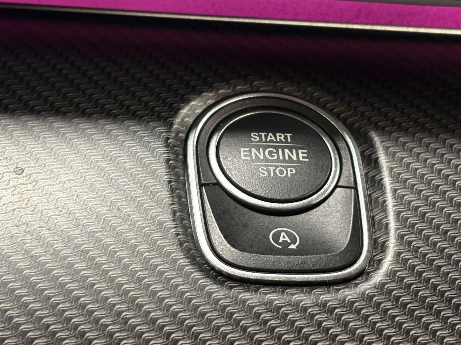 Used Mercedes-Benz V-Class 2025 for sale - 76955308: Photo 25