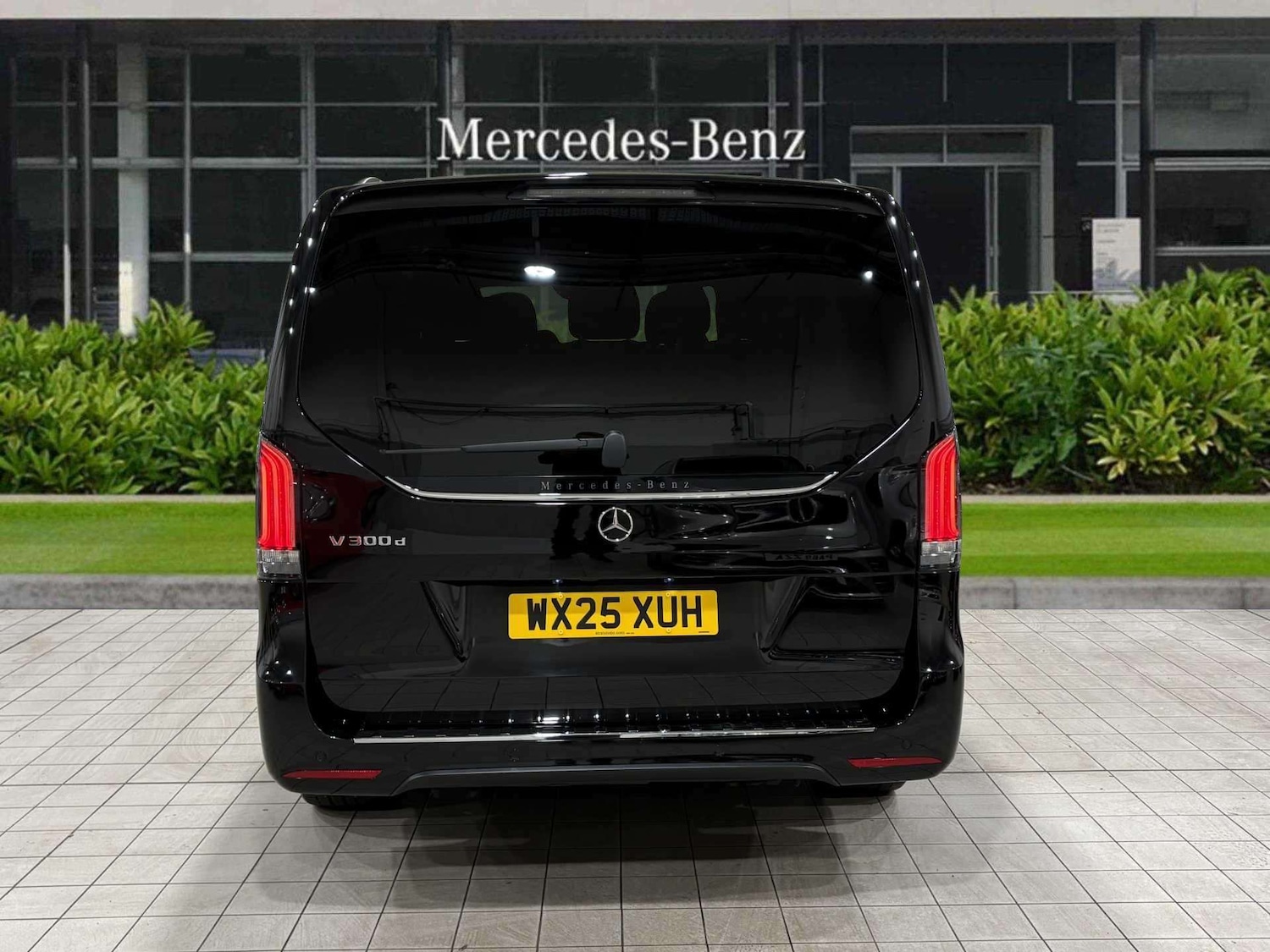 Used Mercedes-Benz V-Class 2025 for sale - 76955308: Photo 6