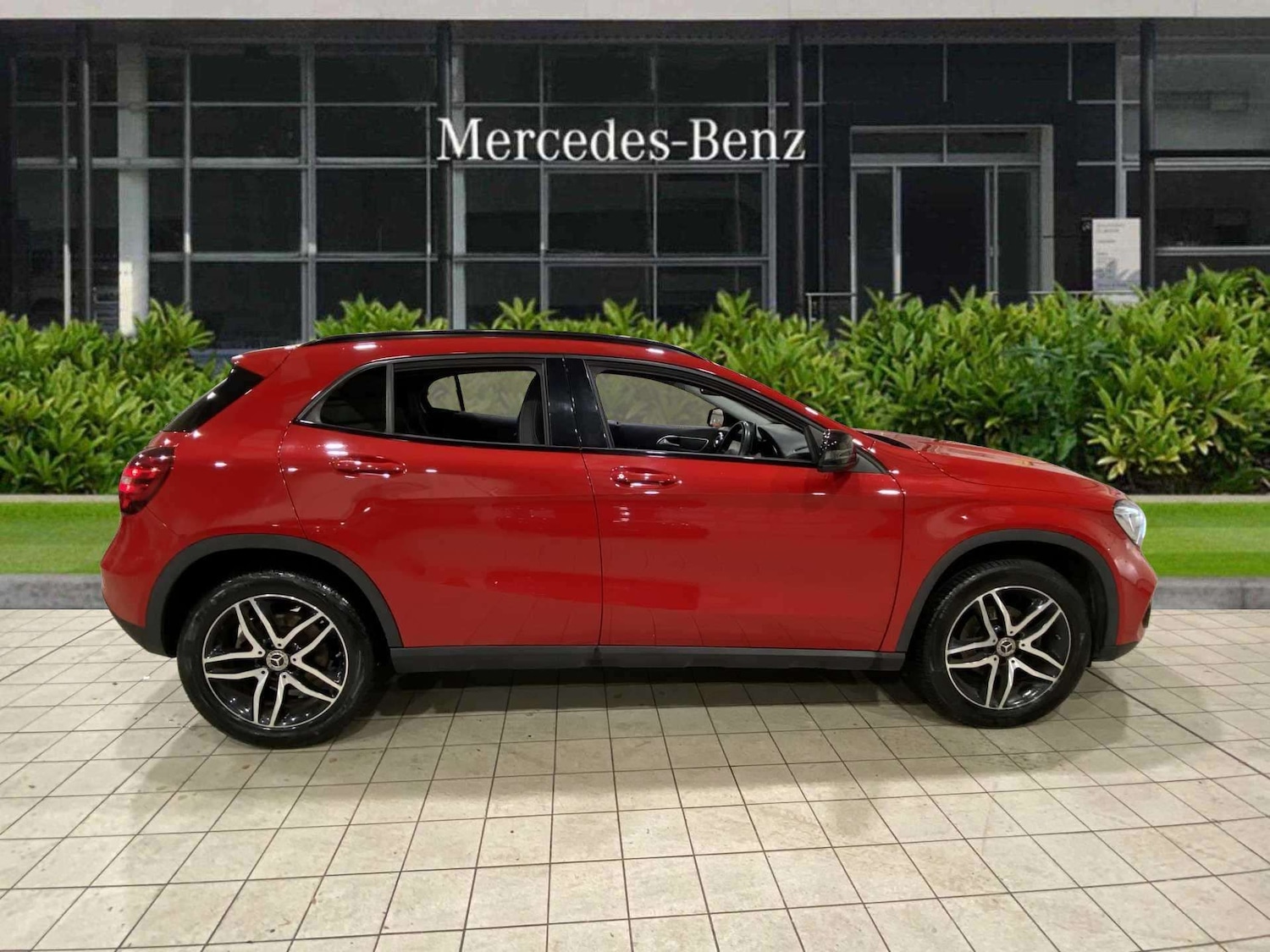 Used Mercedes-Benz GLA 2019 for sale - 77068670: Photo 8