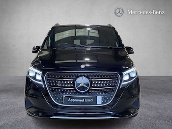 Used Mercedes-Benz V-Class 2025 for sale - 78881155: Photo