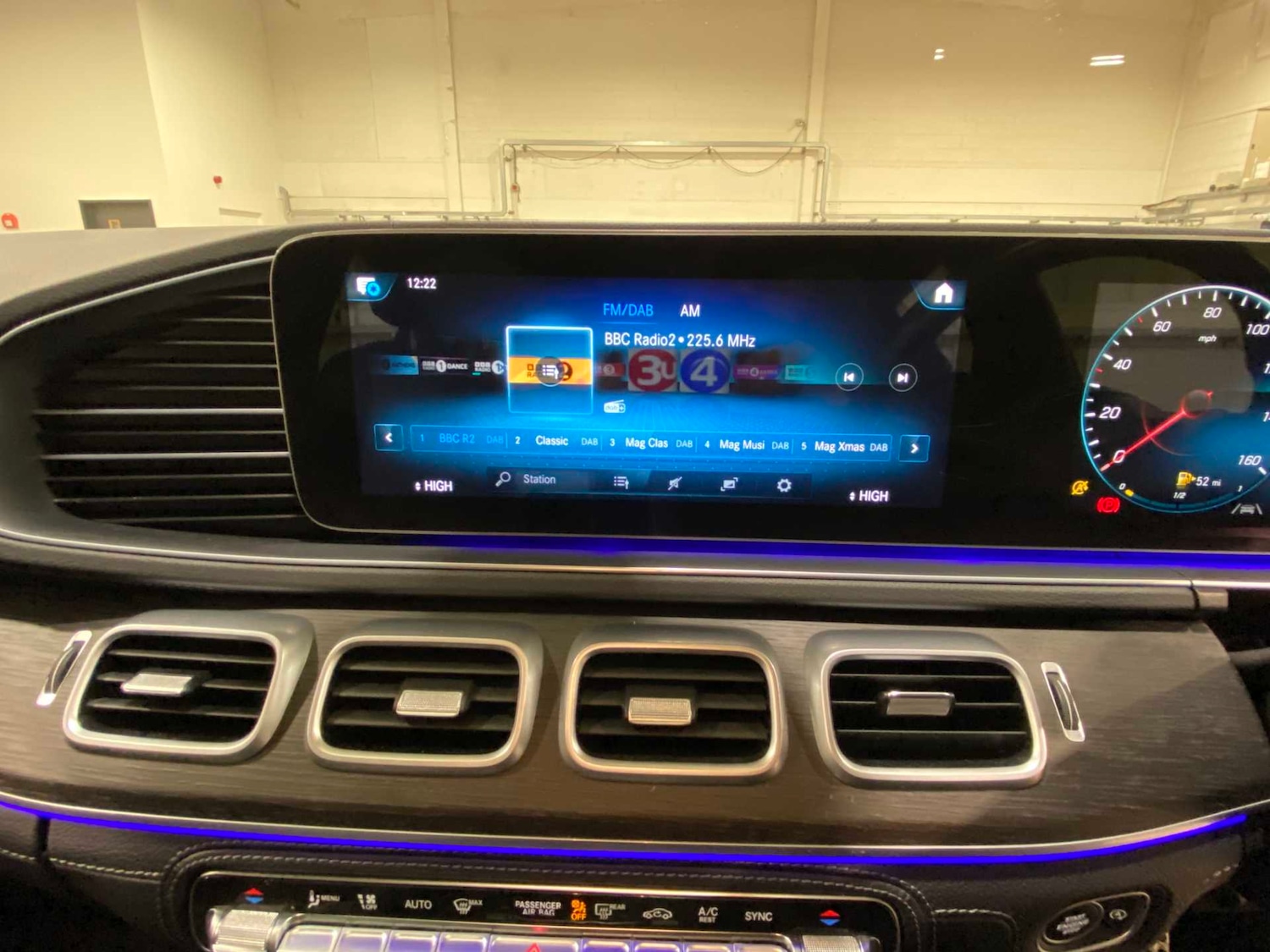 Used Mercedes-Benz GLE 2023 for sale - 77961193: Photo 31