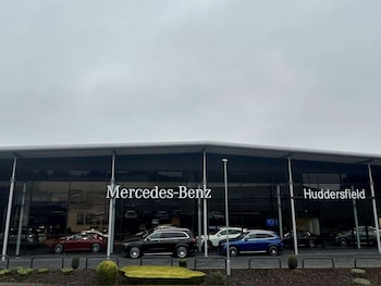 Used Mercedes-Benz GLC 2021 for sale - 77233035: Photo