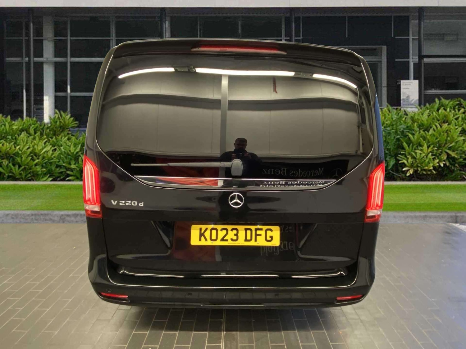 Used Mercedes-Benz V-Class 2023 for sale - 75846365: Photo 6
