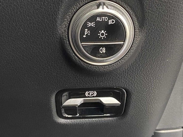 Used Mercedes-Benz C Class 2022 for sale - 76339534: Photo 23