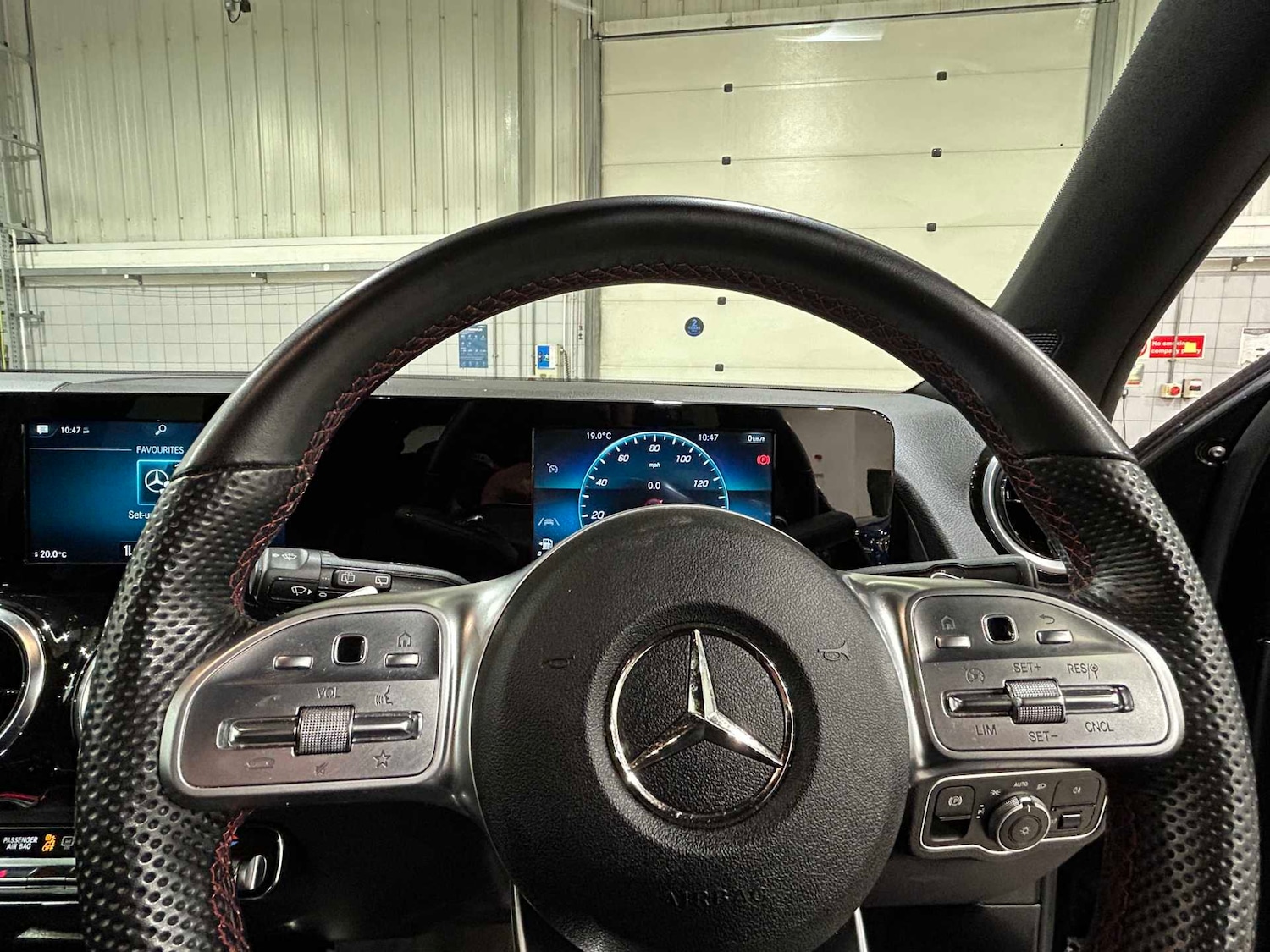 Used Mercedes-Benz GLB 2022 for sale - 77661259: Photo 35