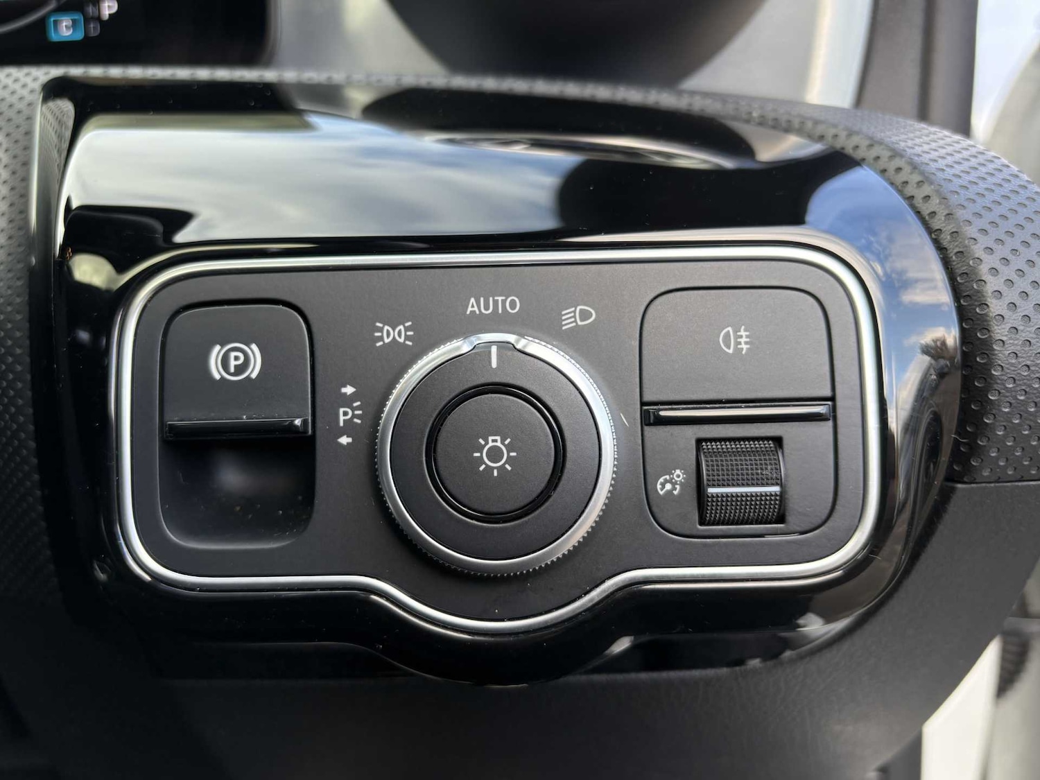 Used Mercedes-Benz CLA 2023 for sale - 76230464: Photo 23