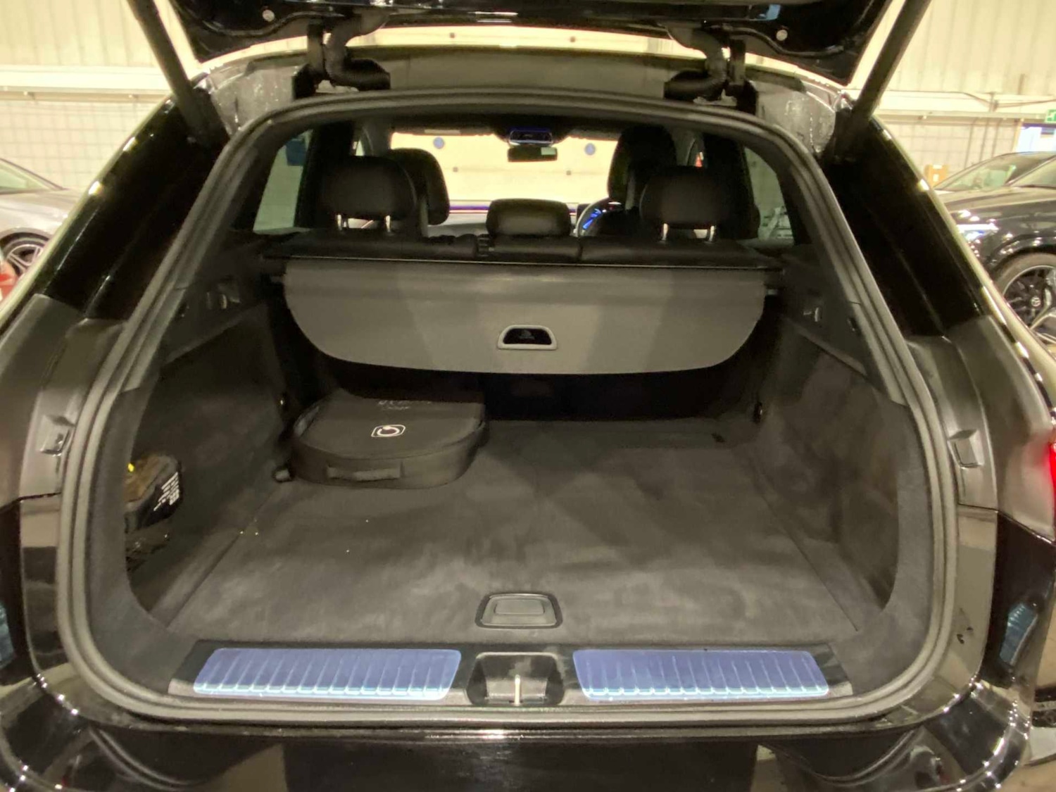 Used Mercedes-Benz EQA 2023 for sale - 77233088: Photo 17