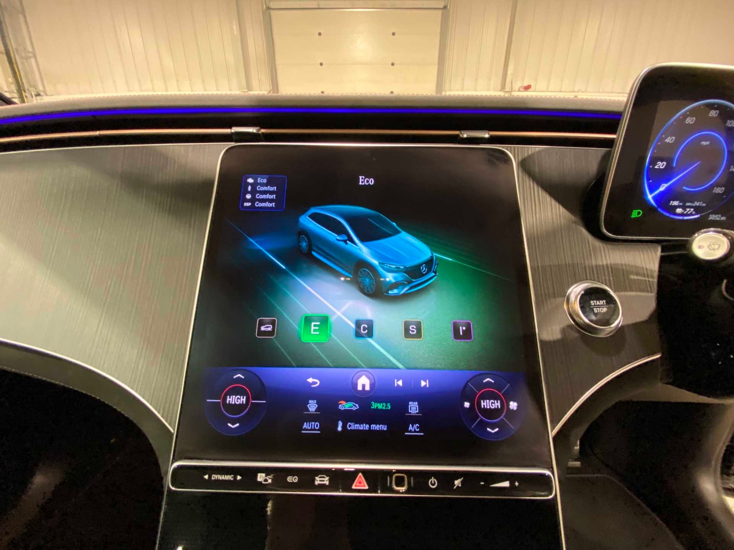 Used Mercedes-Benz EQA 2023 for sale - 77233088: Photo 33