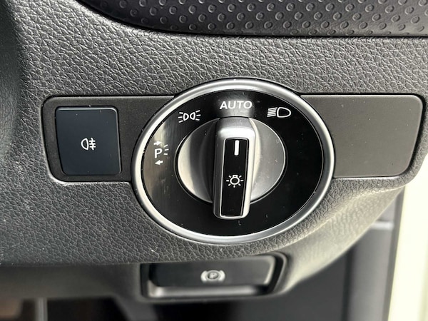 Used Mercedes-Benz A-Class 2016 for sale - 76298318: Photo 25