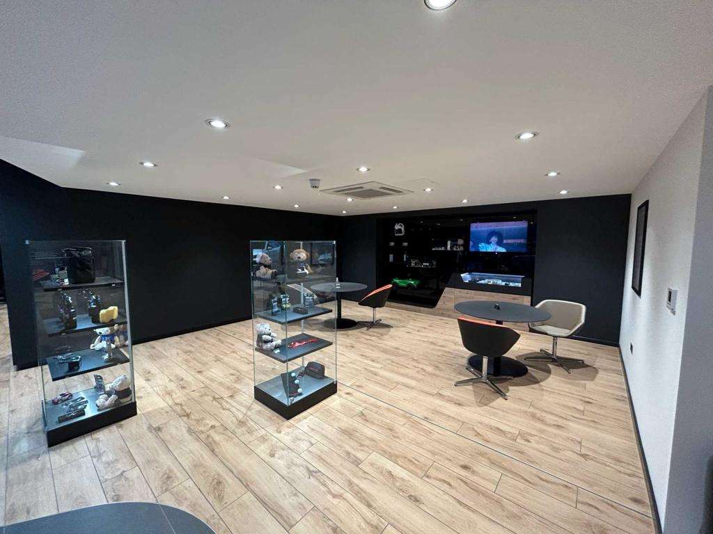 Used Volvo XC90 2021 for sale - 77996135: Photo 2