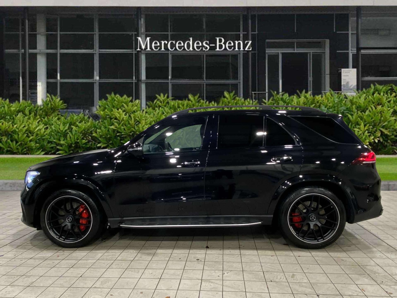 Used Mercedes-Benz GLE 2023 for sale - 76955243: Photo 4