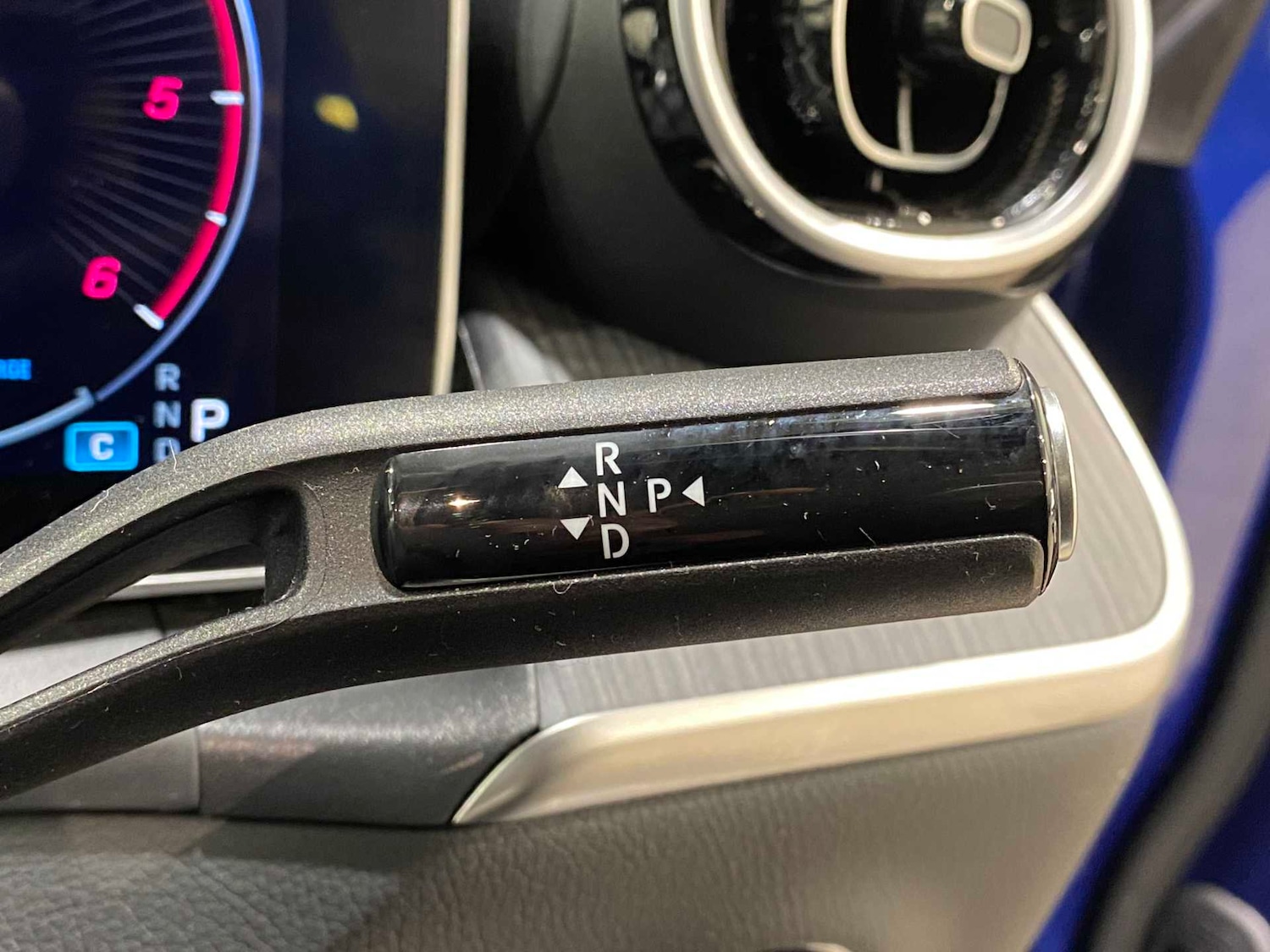 Used Mercedes-Benz GLC 2023 for sale - 77257423: Photo 26