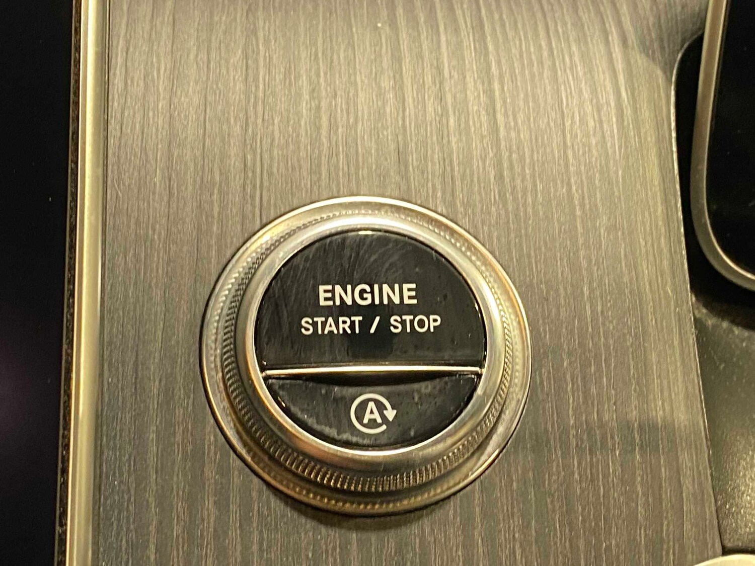 Used Mercedes-Benz GLC 2023 for sale - 77257423: Photo 28