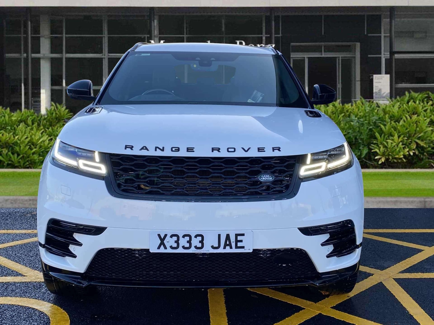 Used Land Rover Range Rover Velar 2018 for sale - 77011315: Photo 2