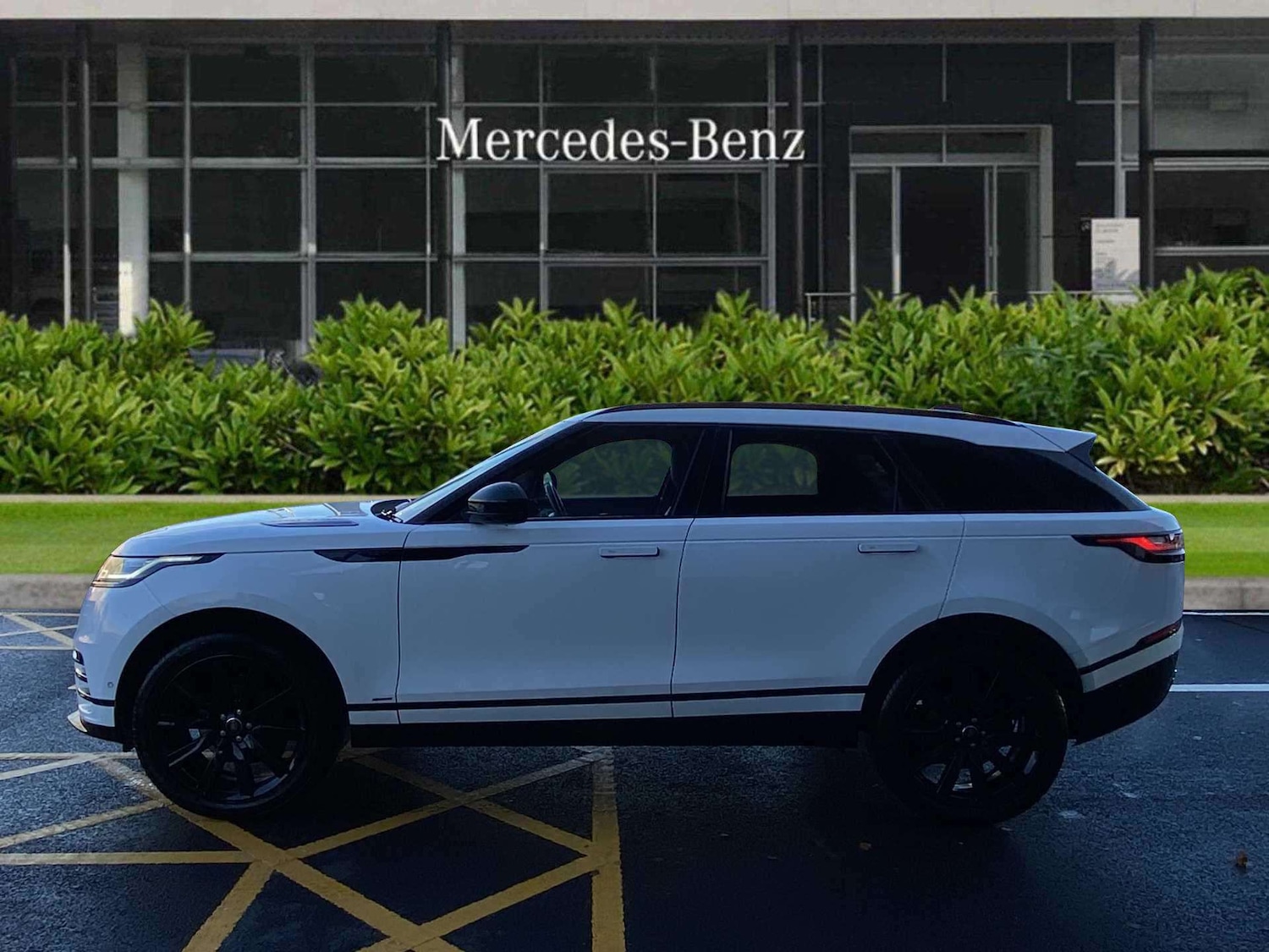 Used Land Rover Range Rover Velar 2018 for sale - 77011315: Photo 4