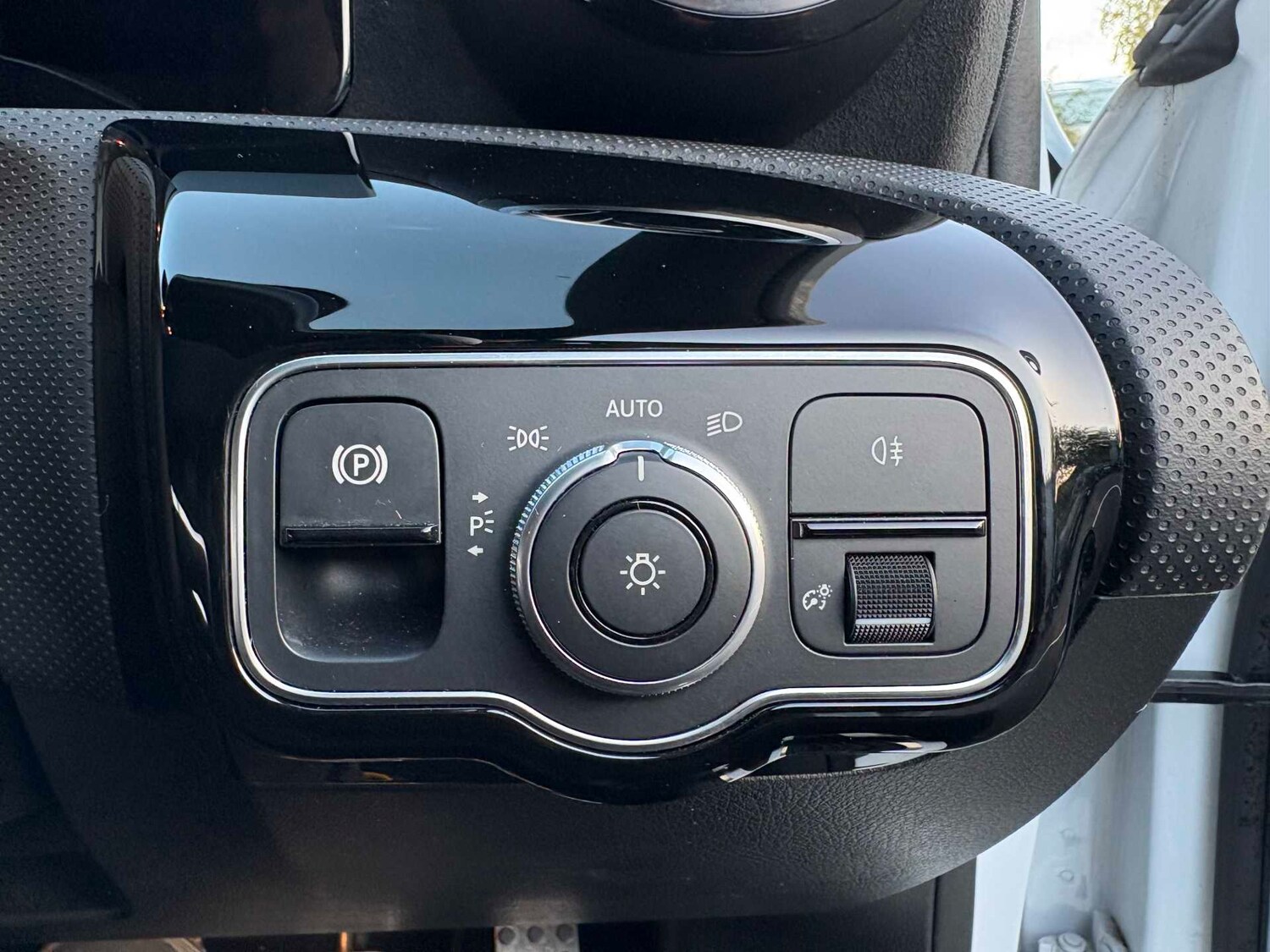 Used Mercedes-Benz A-Class 2019 for sale - 76435602: Photo 20